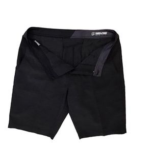 Volcom flat front shorts. Size 32.